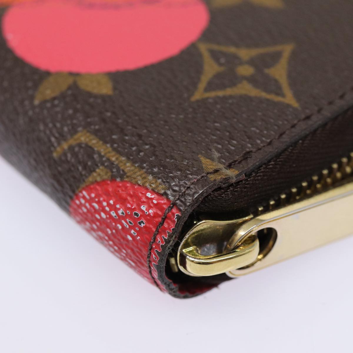 LOUIS VUITTON Zippy wallet