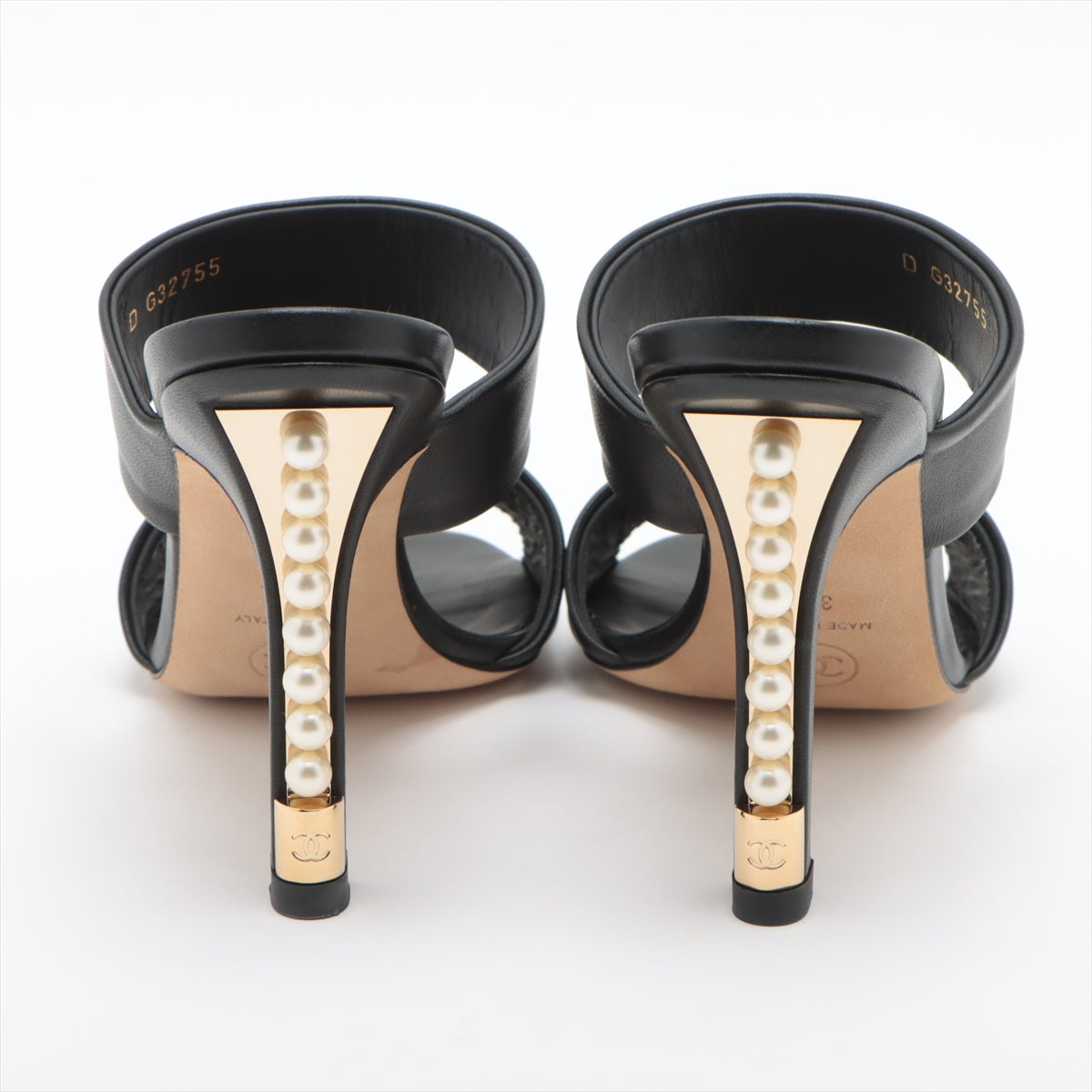 Chanel Coco Leather Sandal 36C  Black G32755  Pearl
