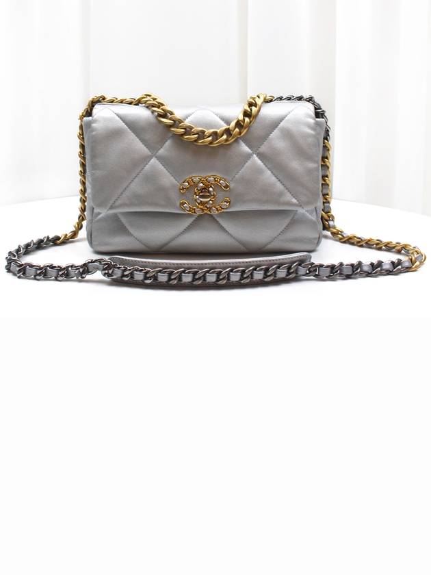 Classic 19 Bag Medium Gold Metallic Silver Chain Flap 30th AS1160 Chanel
