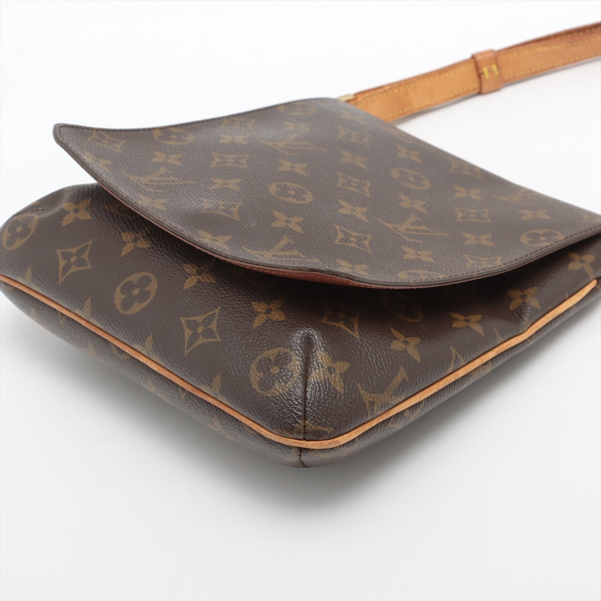 LOUIS VUITTON Musette Salsa in  Monogram M51258