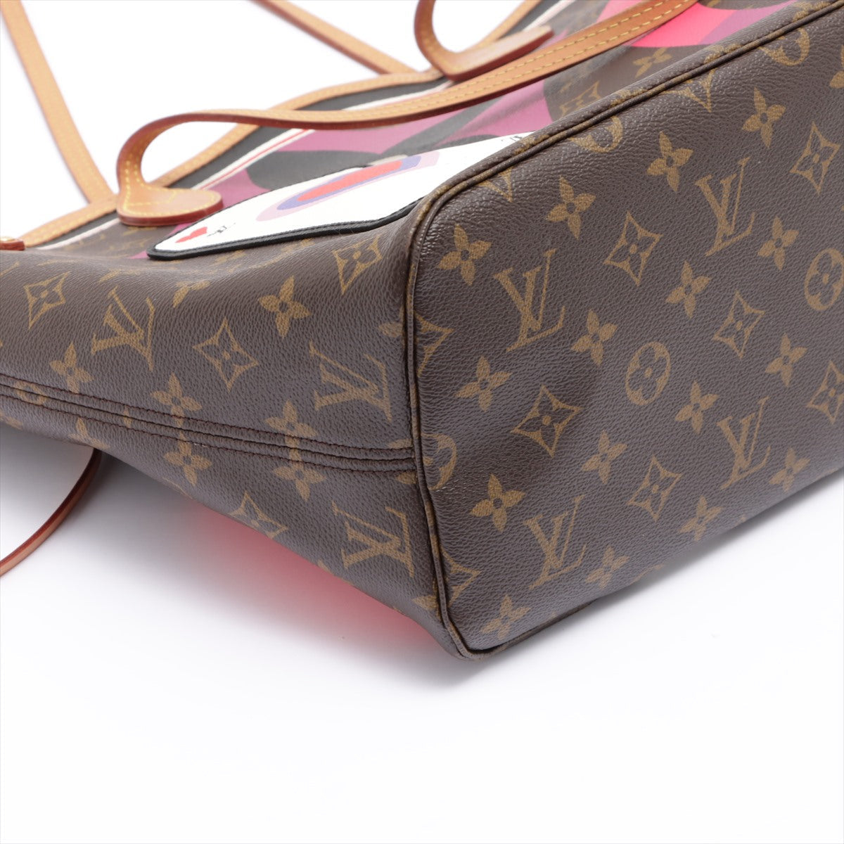 Louis Vuitton Neverfull Handbag
