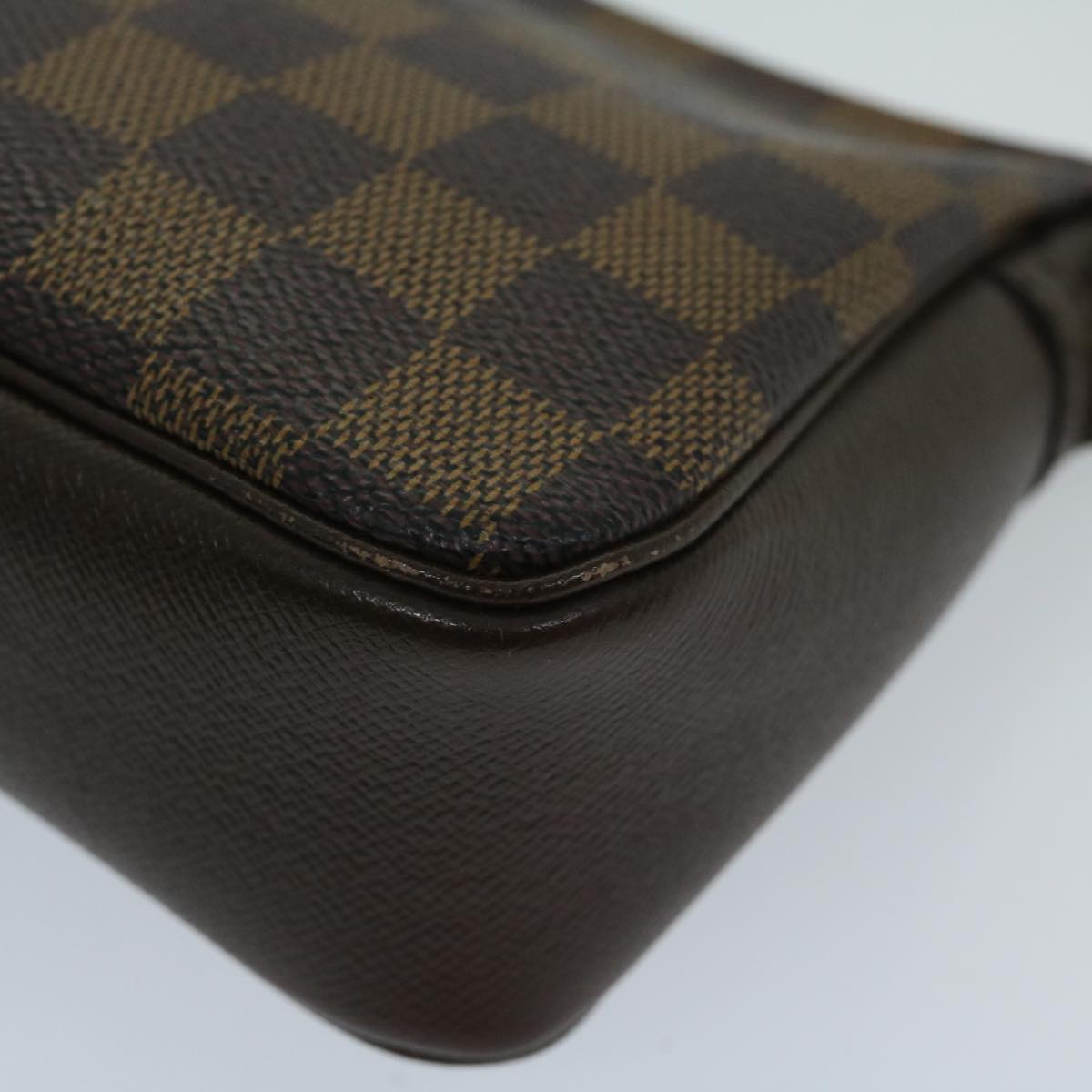 LOUIS VUITTON Trousse makeup Clutch Bag