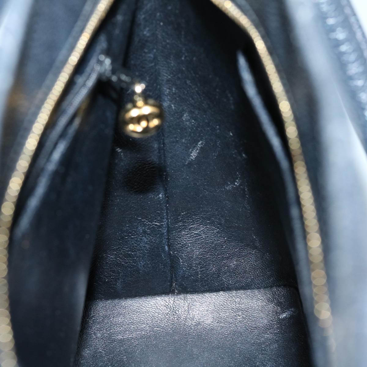 CHANEL Medaillon Tote