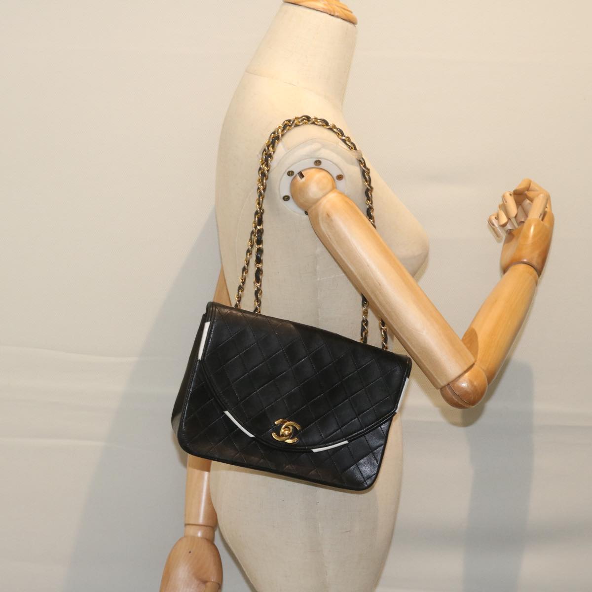Top Quality Chanel Demi Lune Shoulder Bag