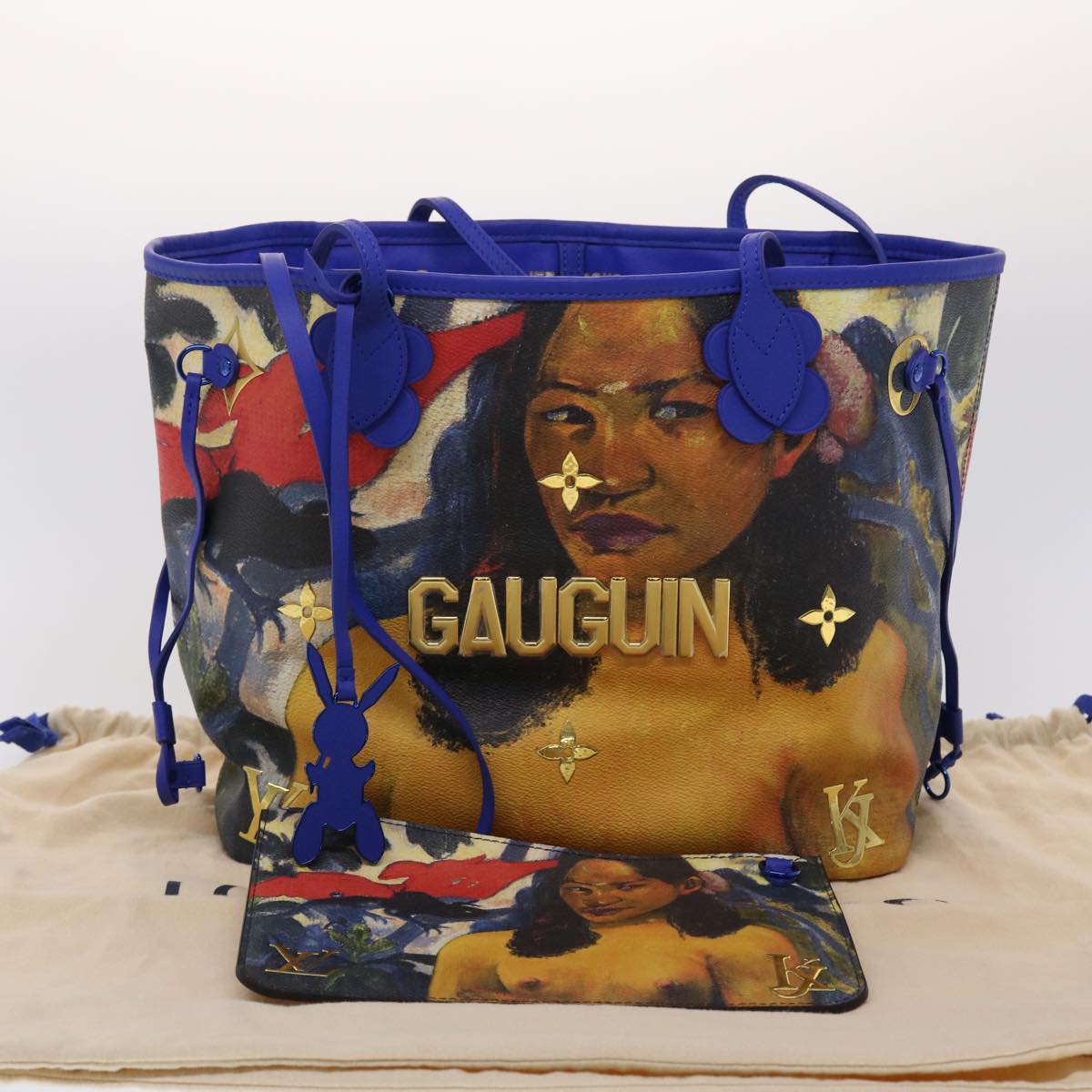 LOUIS VUITTON Neverfull Tote