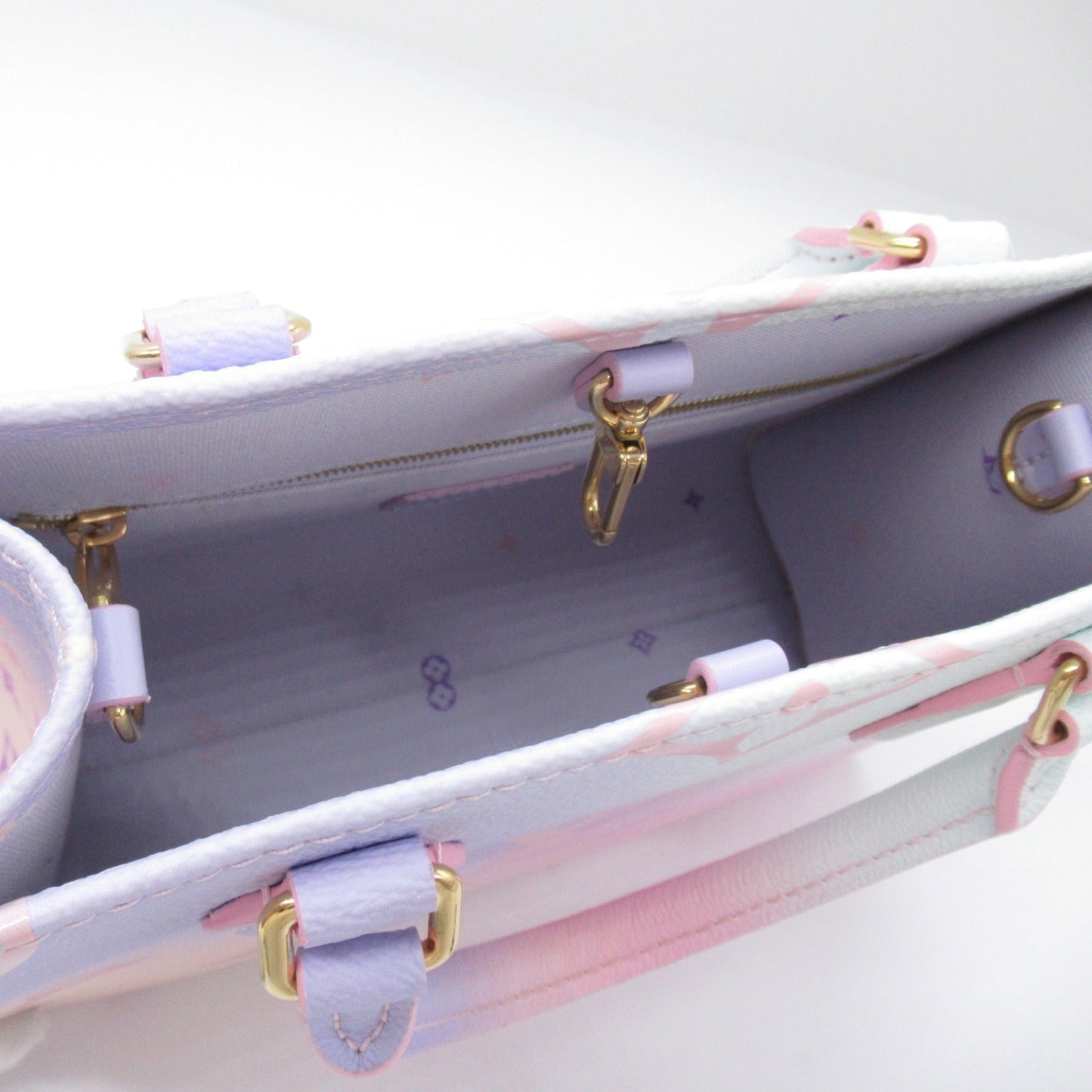 Louis Vuitton On The Gor PM 2w Tote Bag Tote Bag PVC Coated Canvas  Pink M59856