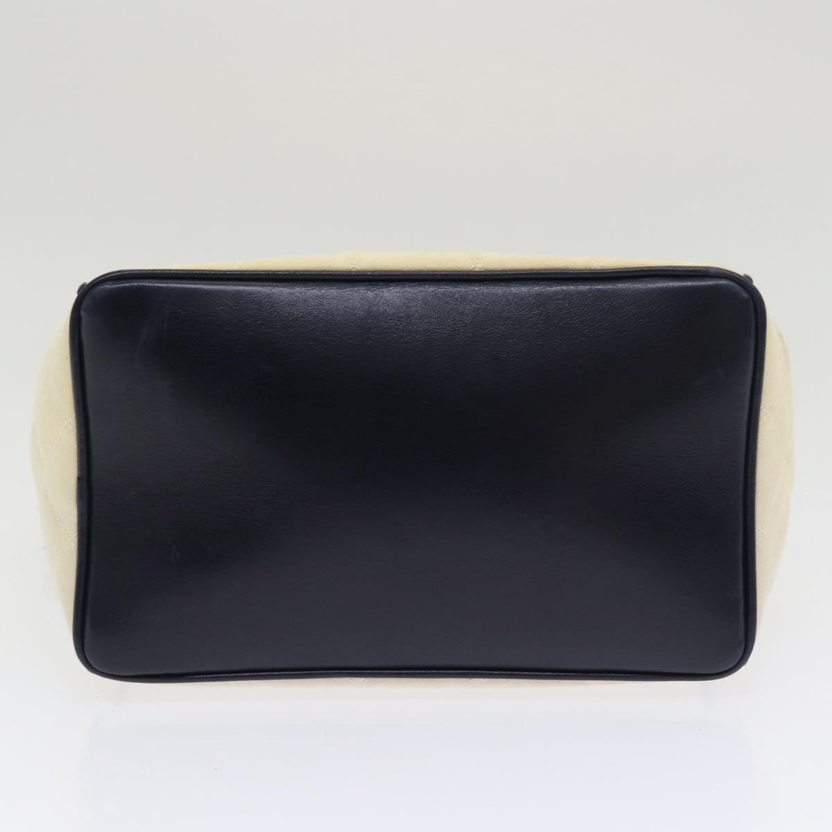 CHANEL Matelasse Shoulder Bag