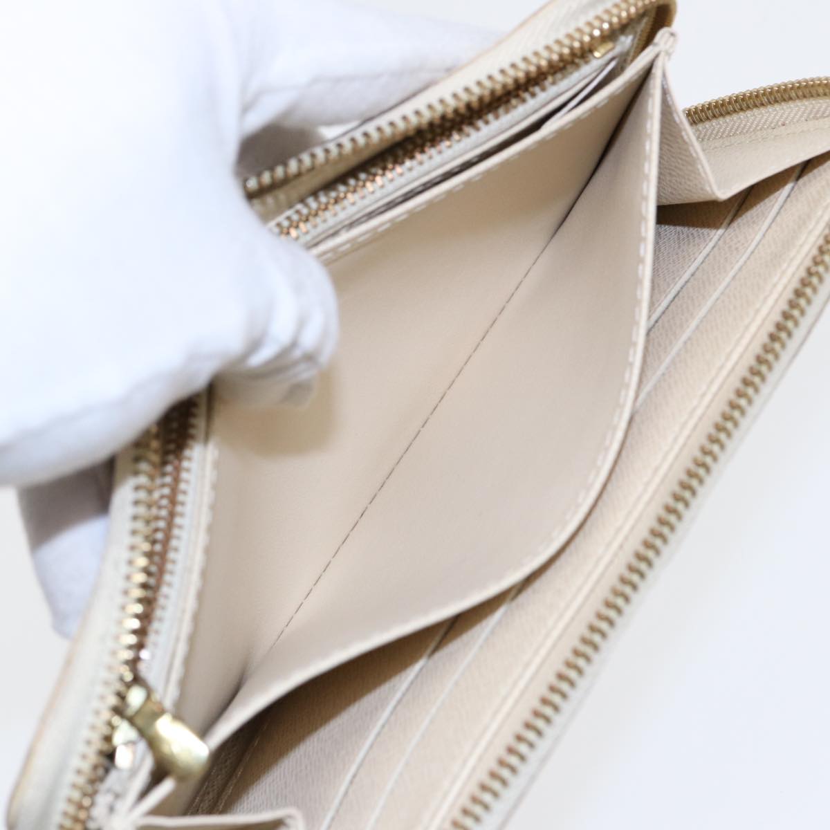 LOUIS VUITTON Portefeuille zippy Wallet