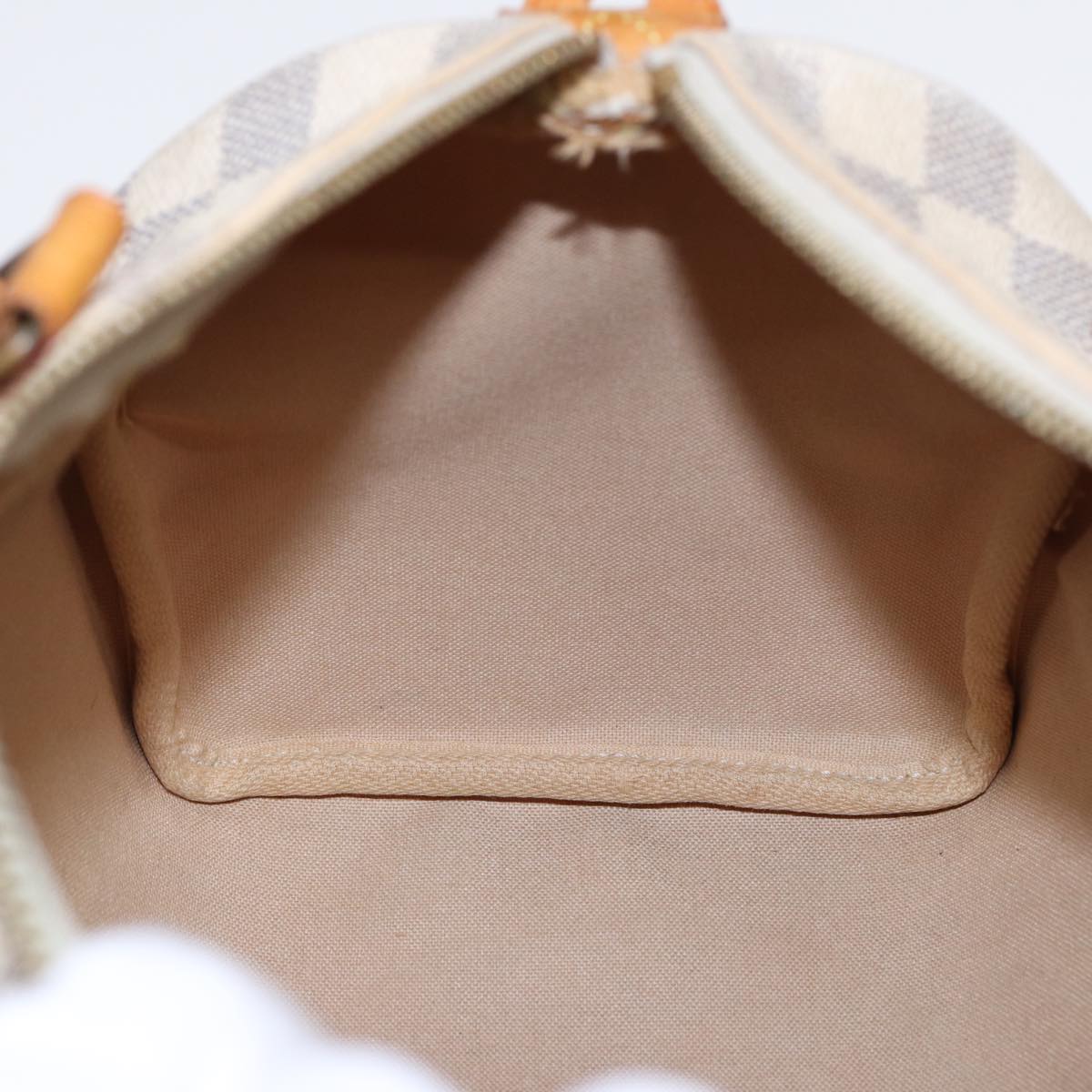 LOUIS VUITTON Speedy 25 Handbag