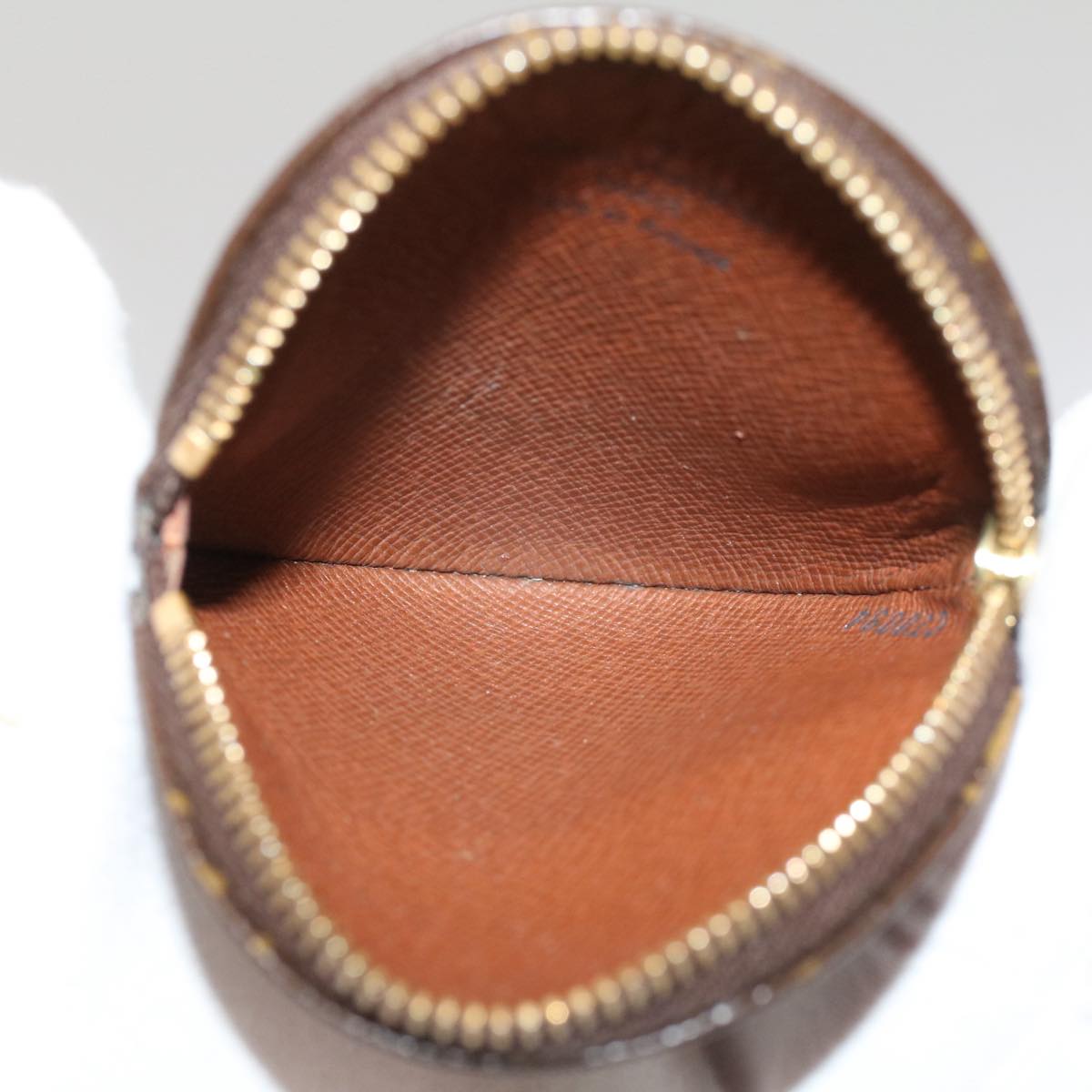 LOUIS VUITTON Porte Monnaie Rond Wallet