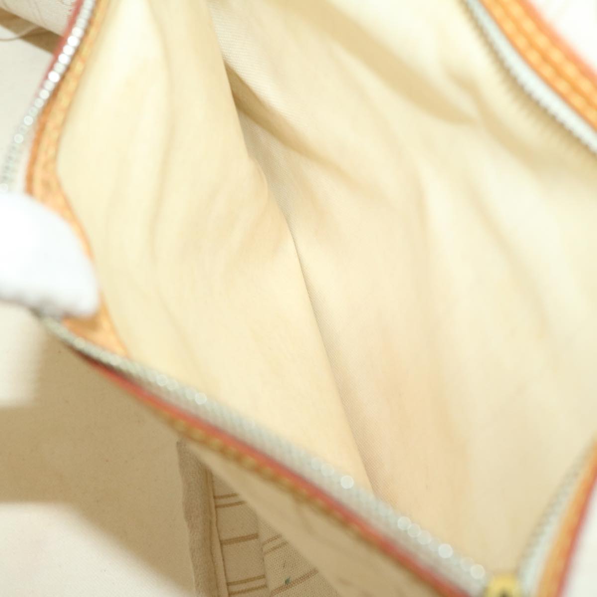 LOUIS VUITTON Neverfull GM Tote