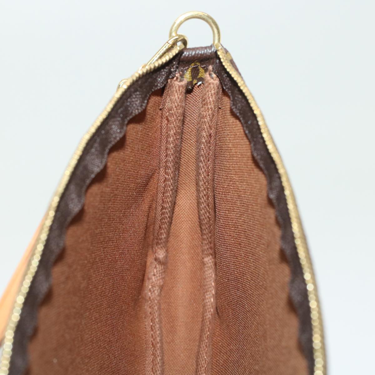LOUIS VUITTON Pochette Accessoire Handbag
