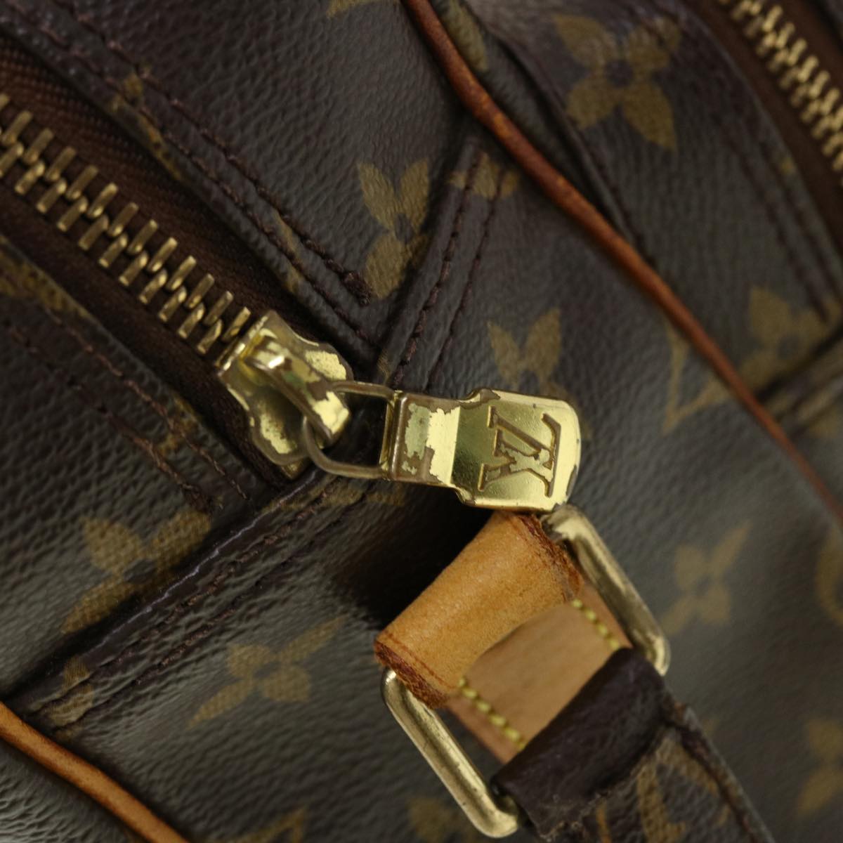 LOUIS VUITTON Nile Shoulder Bag