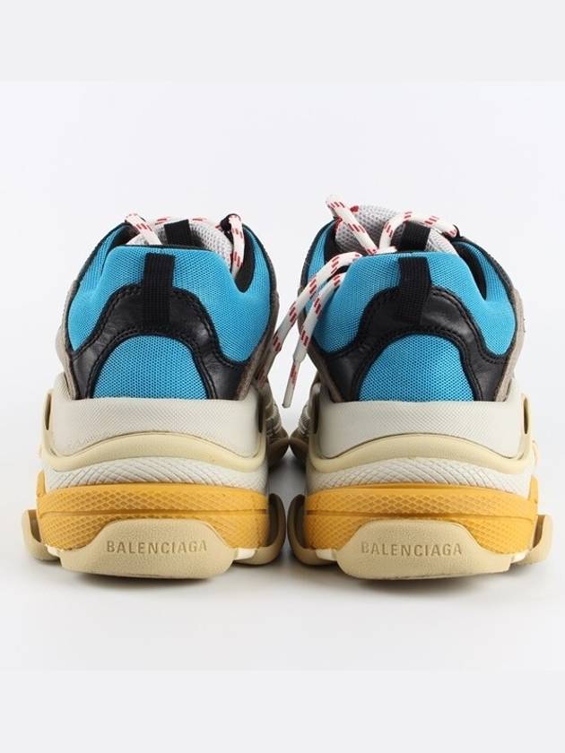 Luxury Balenciaga  triple s multi 42 270