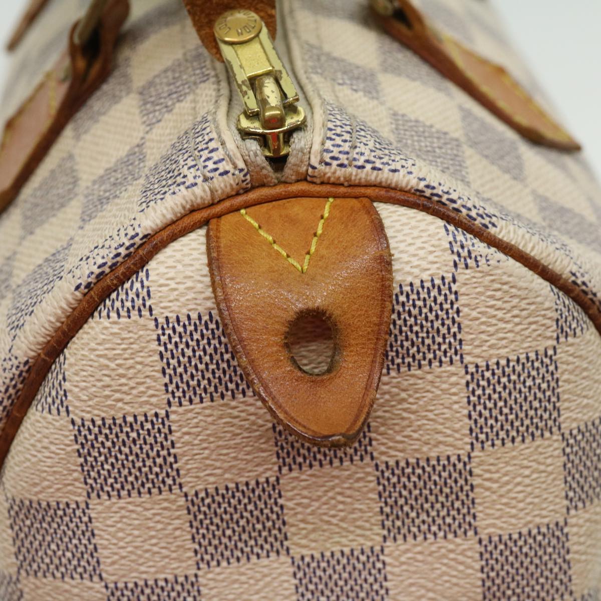 Louis Vuitton Speedy 25 Handbag