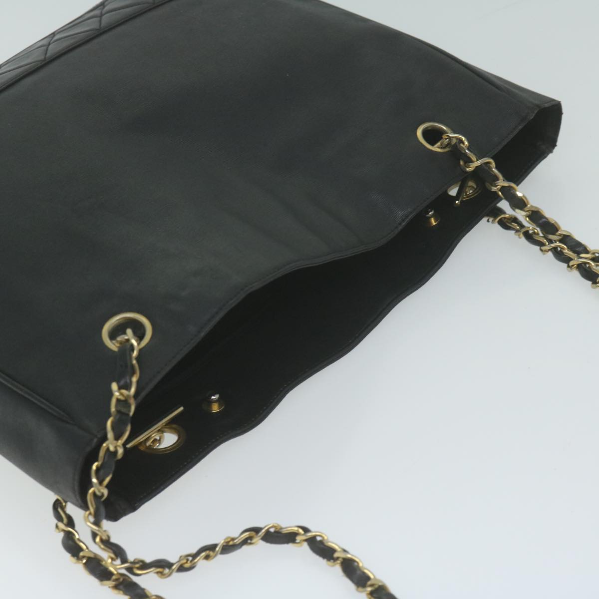 CHANEL Shopping Shoulder Bag