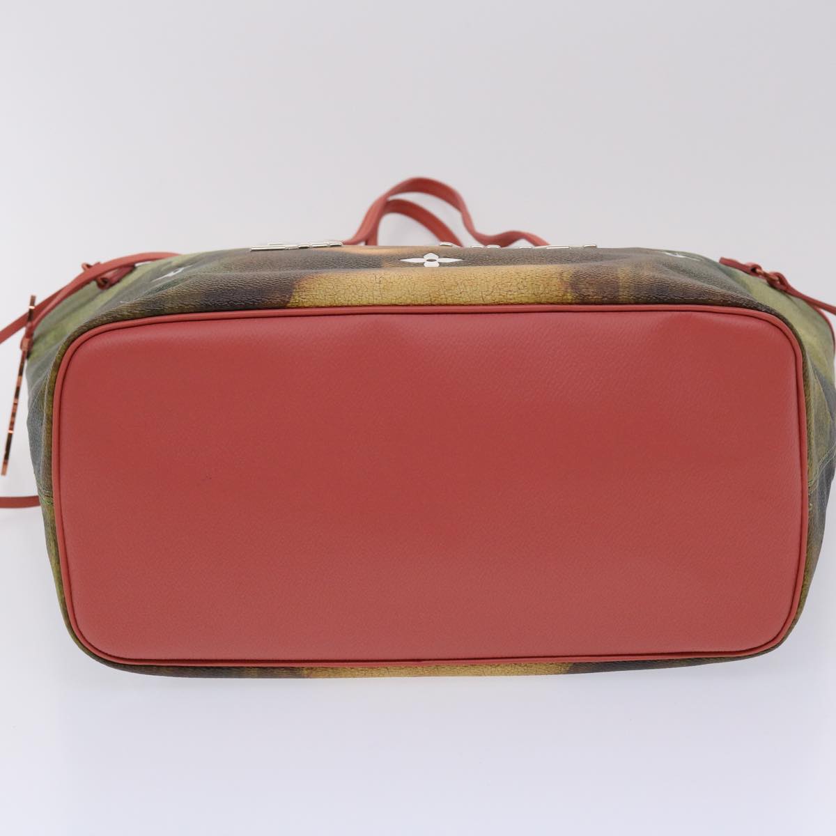 LOUIS VUITTON Neverfull Tote