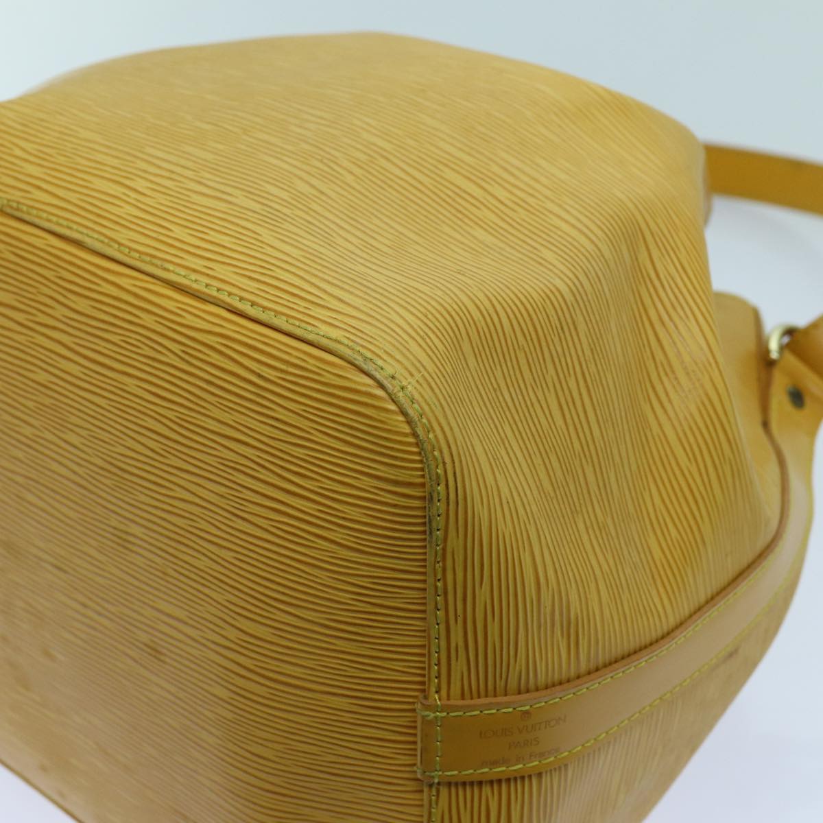 LOUIS VUITTON Petit Noe Shoulder Bag