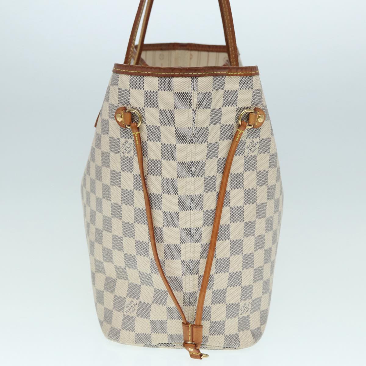 LOUIS VUITTON Neverfull MM Tote