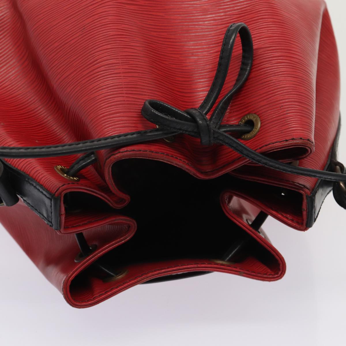 LOUIS VUITTON Petit Noe Shoulder Bag