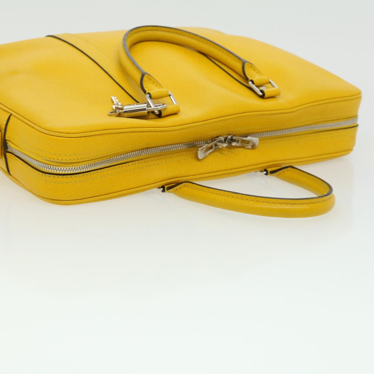 Louis Vuitton Porte Documents Voyage Handbag