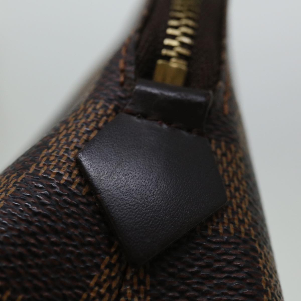 LOUIS VUITTON Trousse makeup Clutch Bag