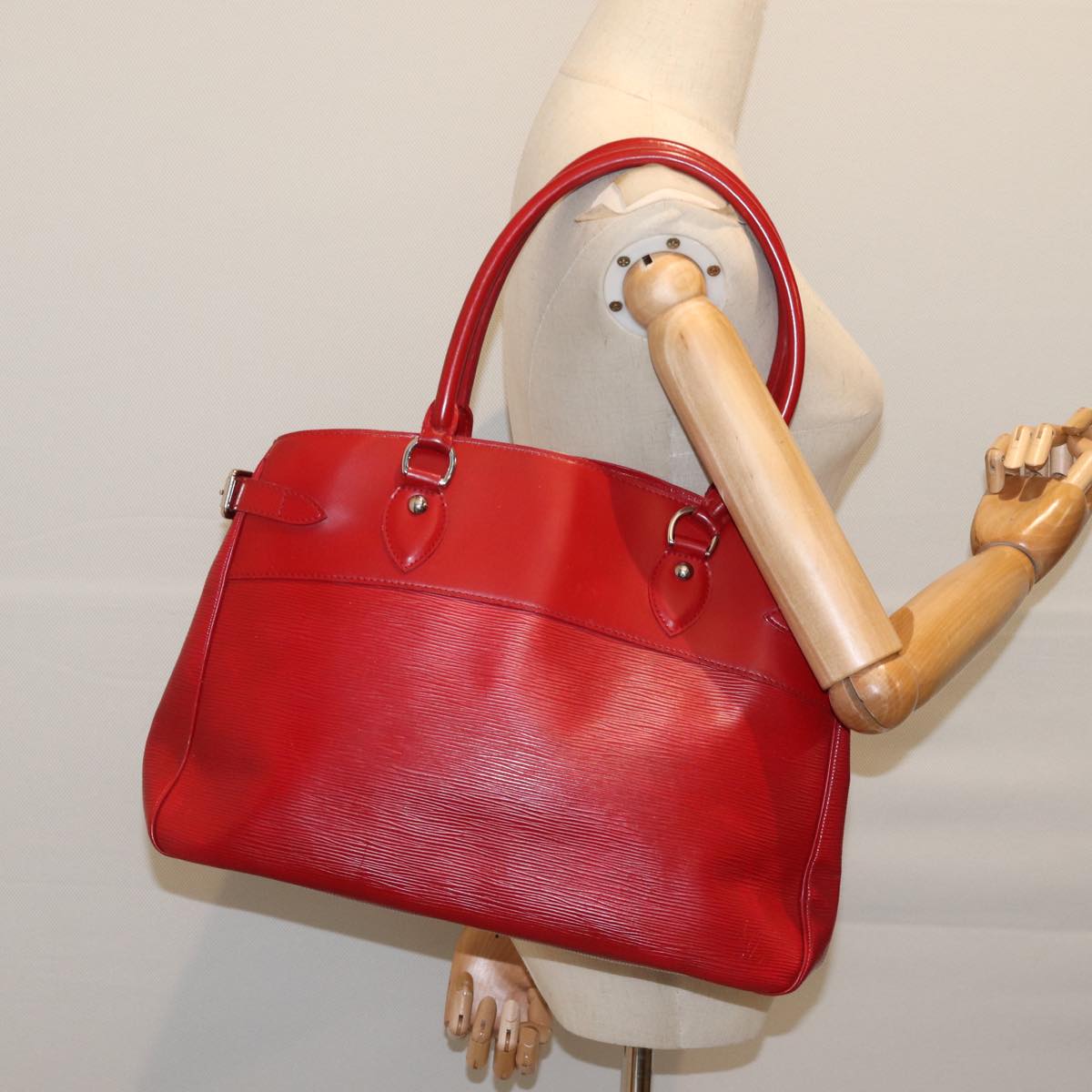 LOUIS VUITTON Passy Handbag