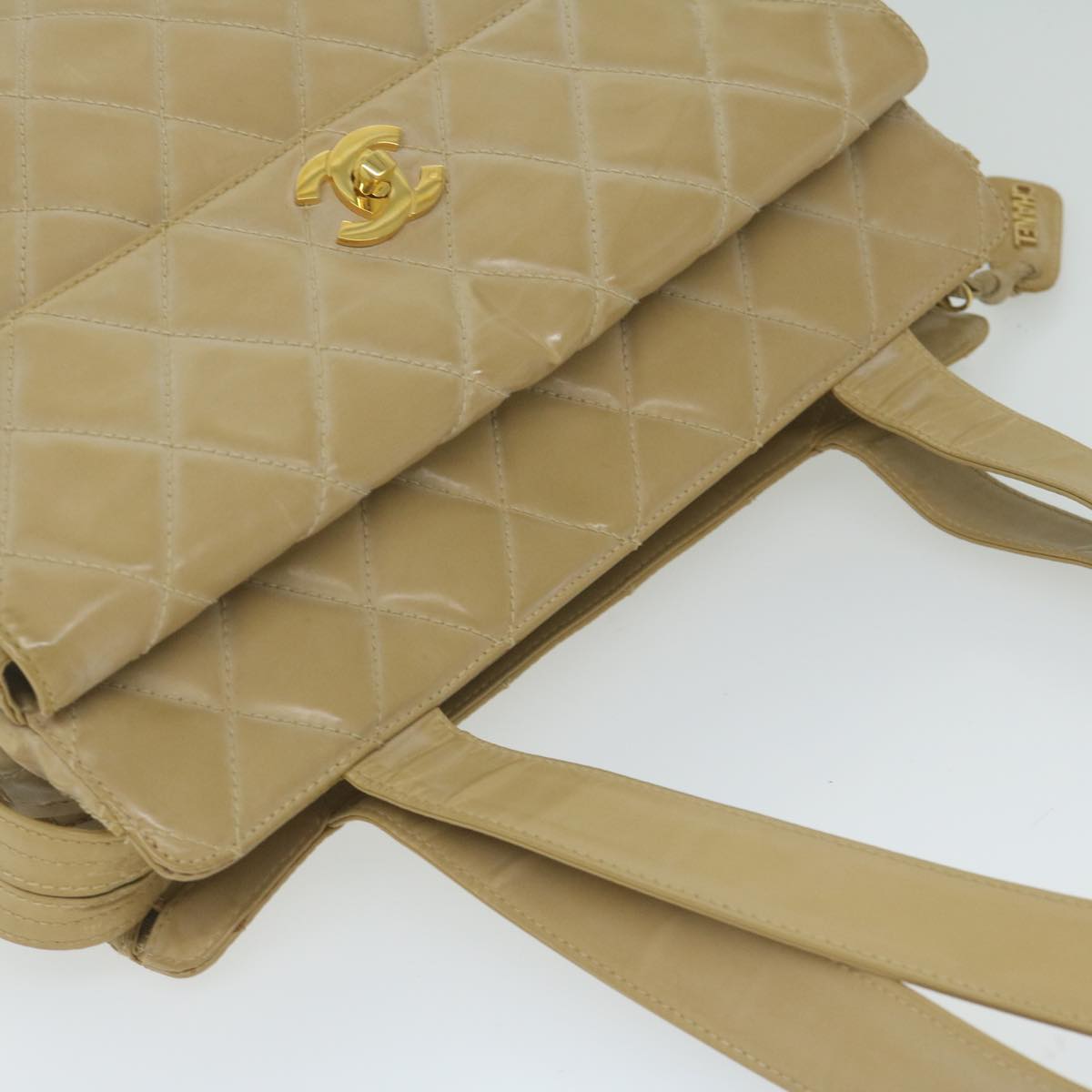 CHANEL Matelasse Shoulder Bag