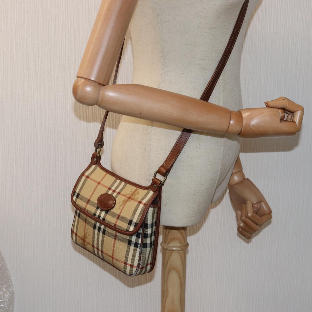 BURBERRY Nova Check Shoulder Bag