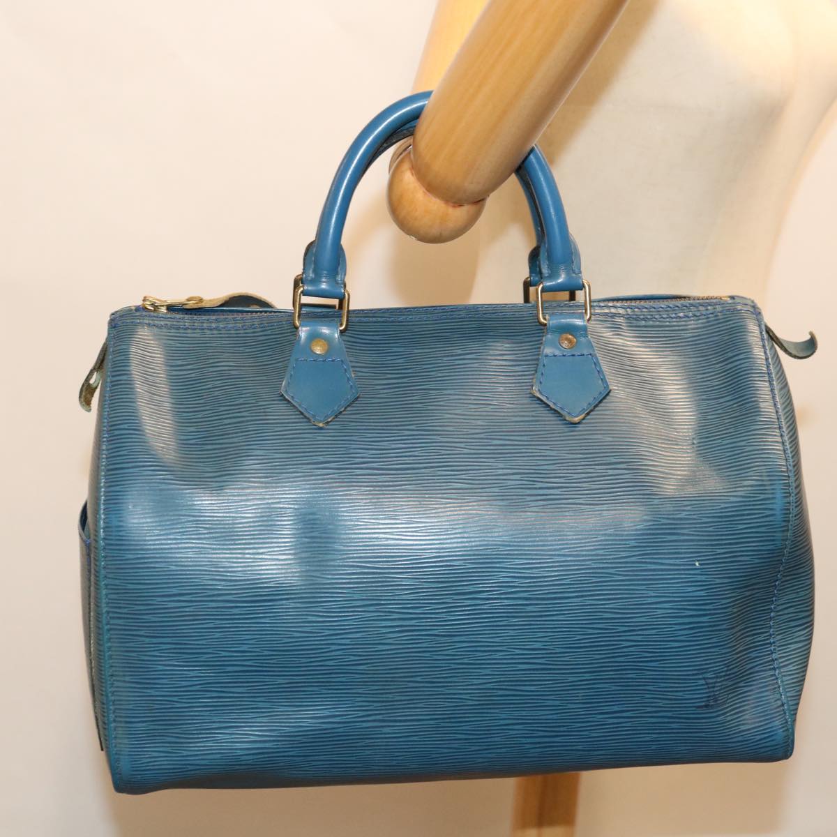 LOUIS VUITTON Speedy 30 Handbag
