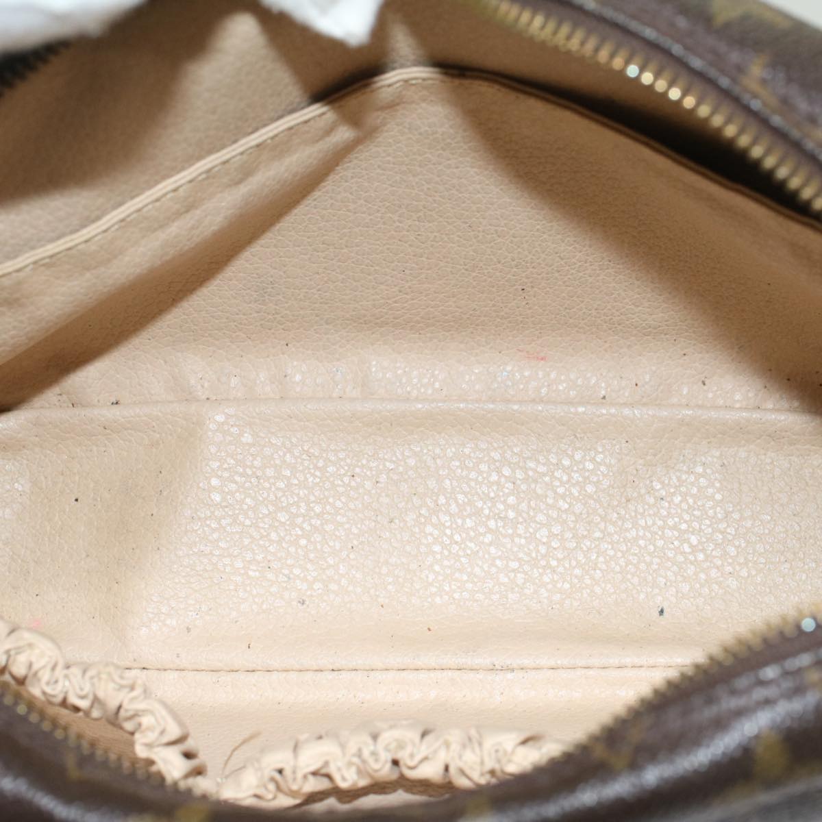 LOUIS VUITTON Trousse de Toilette Clutch Bag