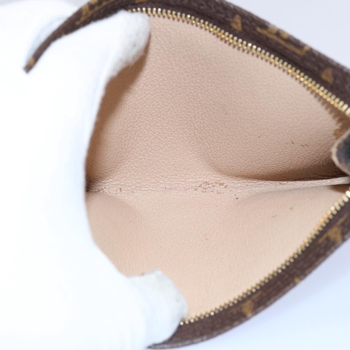 LOUIS VUITTON Poche Toilette 15 Clutch Bag