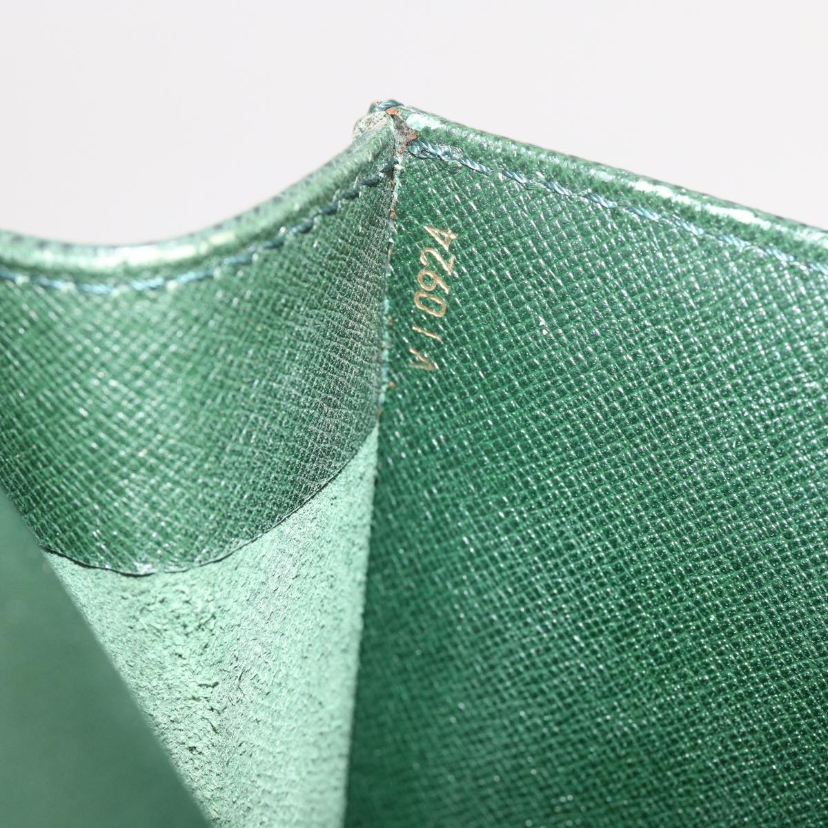 LOUIS VUITTON Robusto Briefcases & Attaches