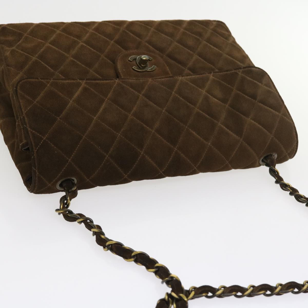 CHANEL Matelasse Shoulder Bag