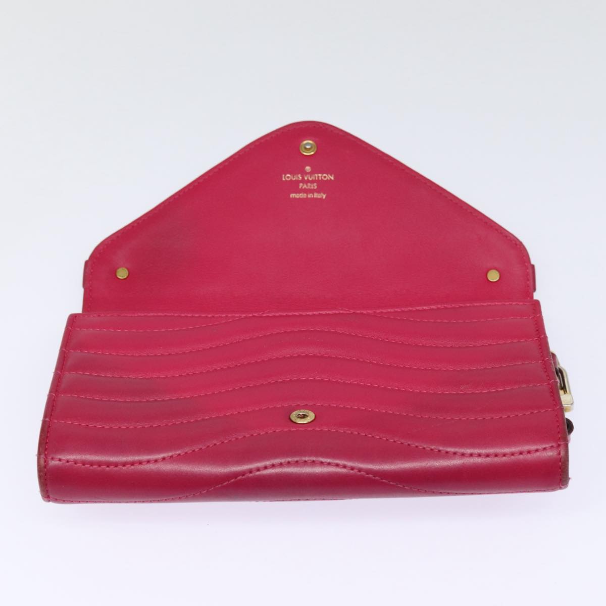 LOUIS VUITTON New Wave Wallet
