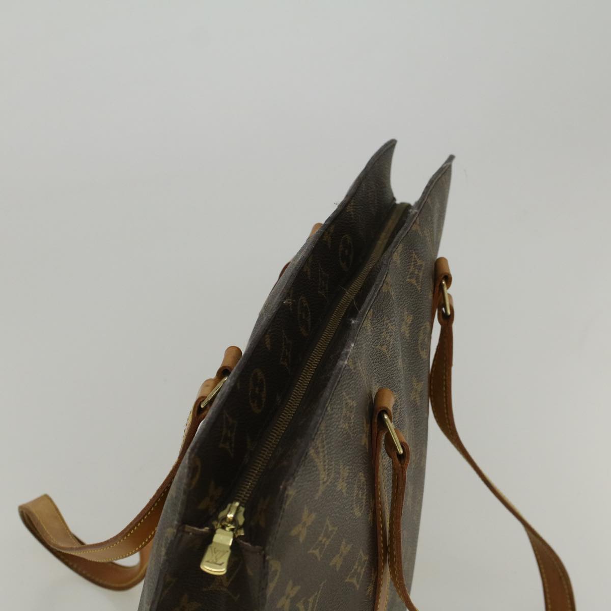 LOUIS VUITTON Babylone Tote