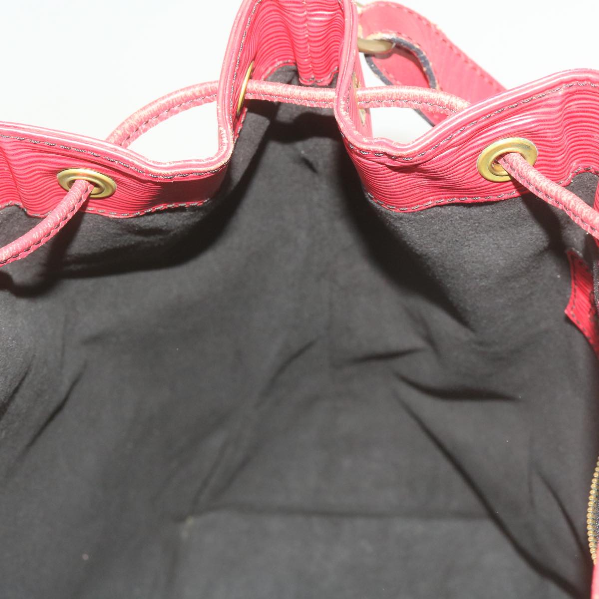 LOUIS VUITTON Noe Shoulder Bag