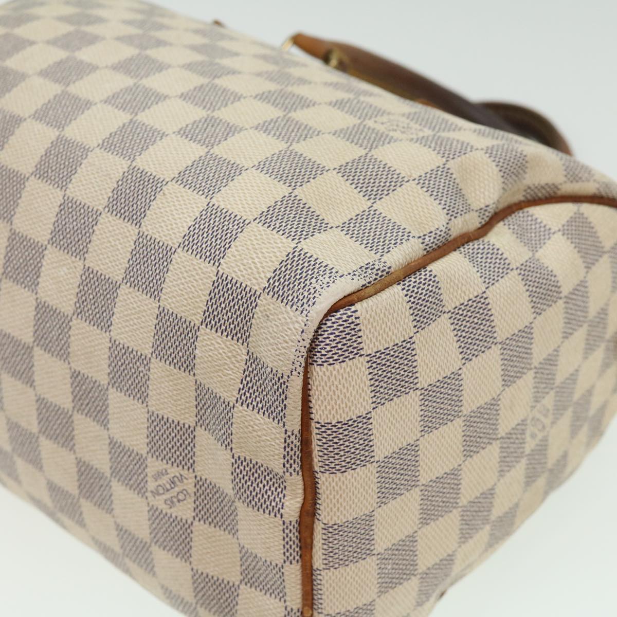 Louis Vuitton Speedy 25 Handbag