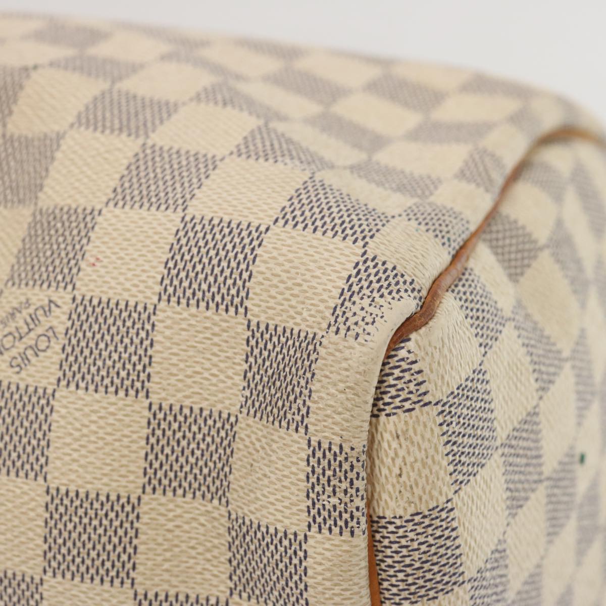 LOUIS VUITTON Speedy 30 Handbag