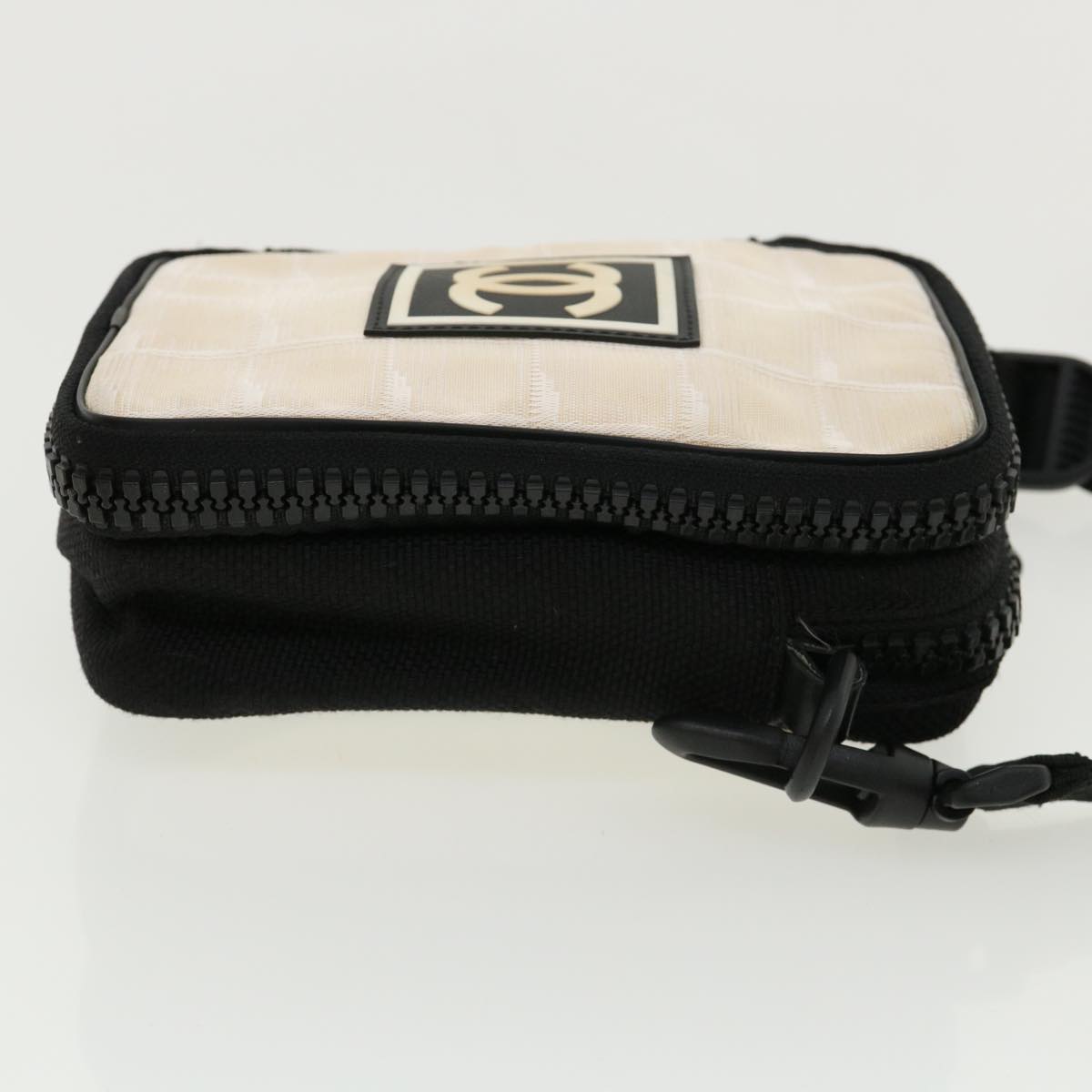 CHANEL Shoulder Bag
