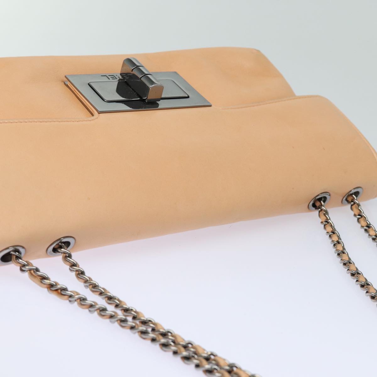 CHANEL 2,55 Shoulder Bag