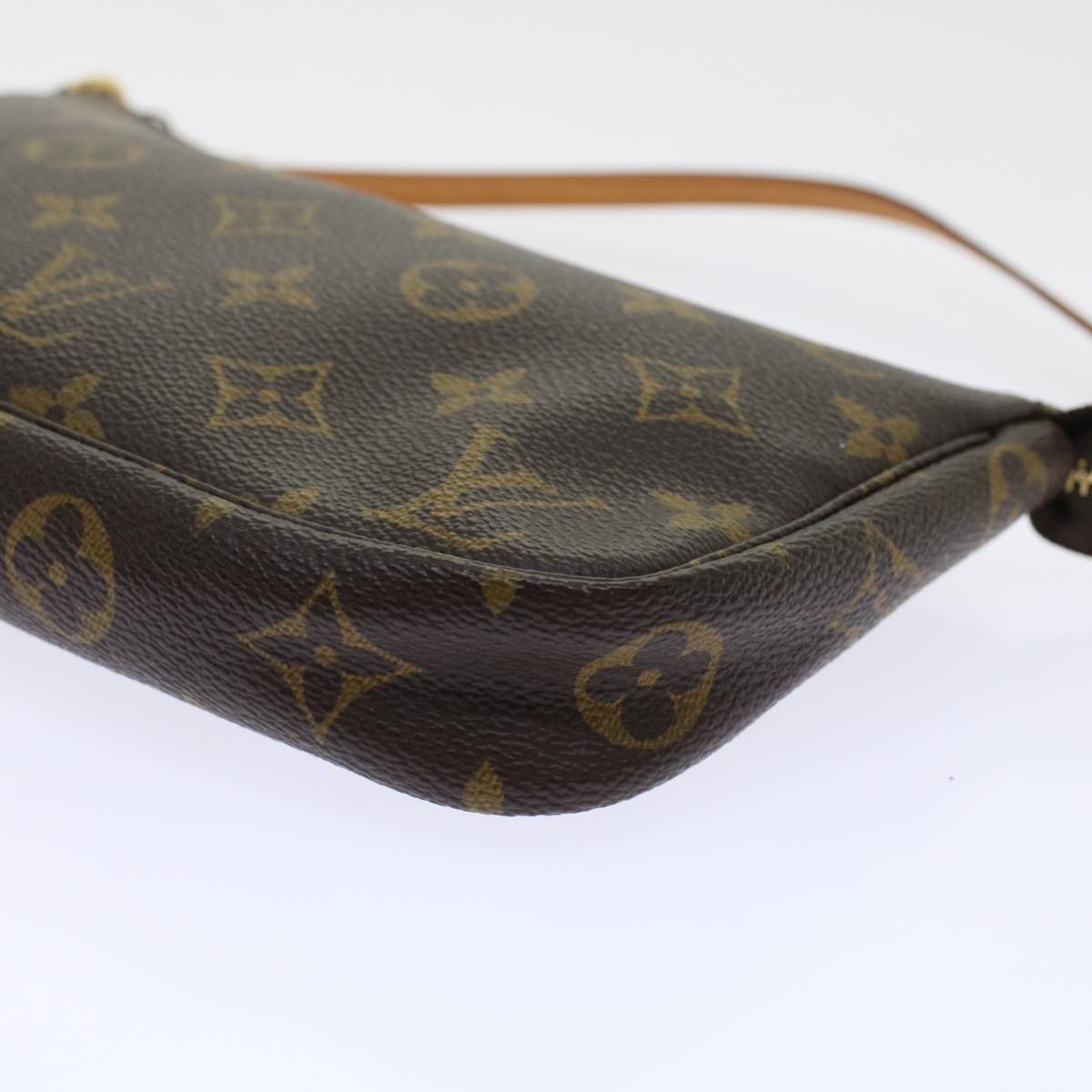 LOUIS VUITTON Pochette Accessoire Handbag