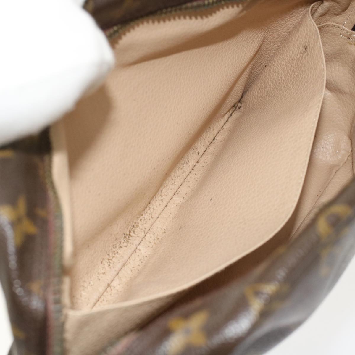 LOUIS VUITTON Trousse de Toilette Clutch Bag
