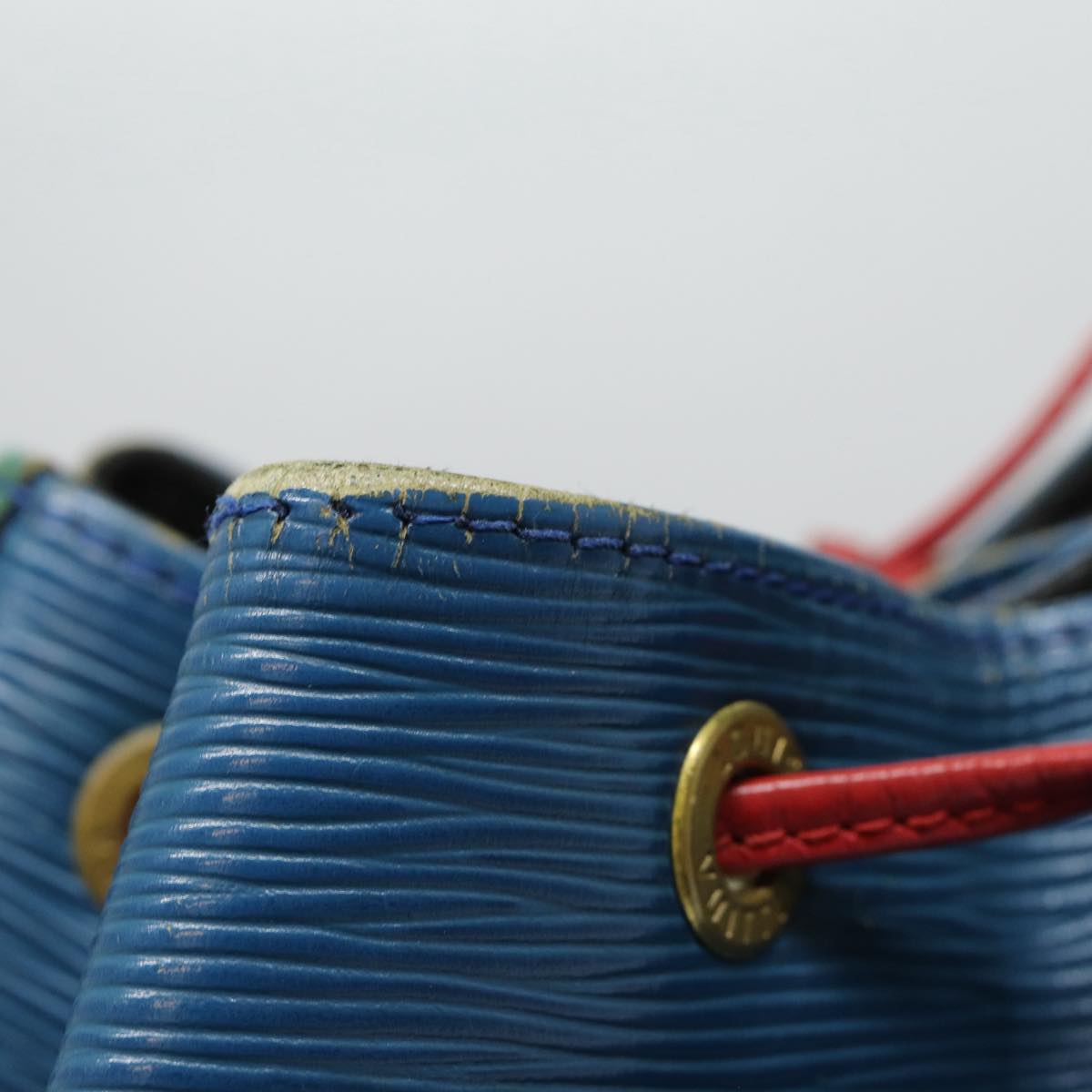 LOUIS VUITTON Noe Shoulder Bag