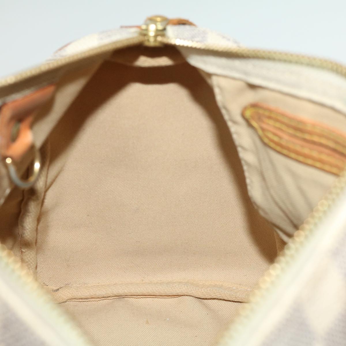 Louis Vuitton Speedy 25 Handbag