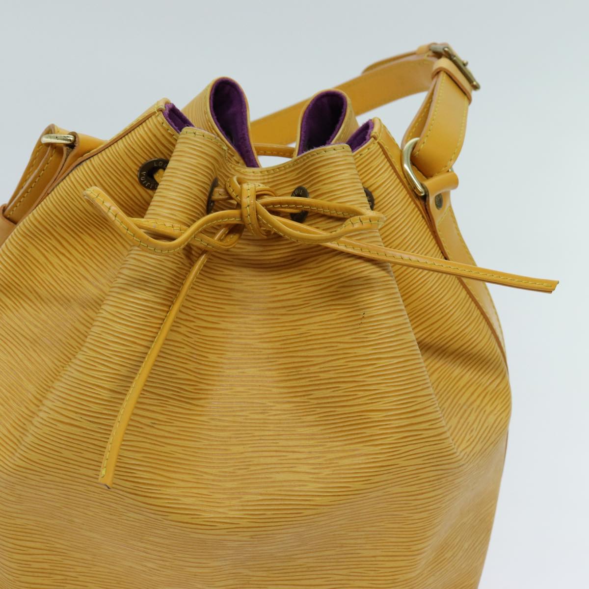 LOUIS VUITTON Petit Noe Shoulder Bag