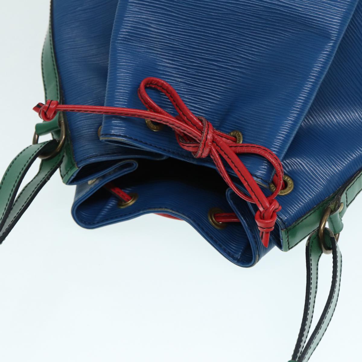 LOUIS VUITTON Noe Shoulder Bag