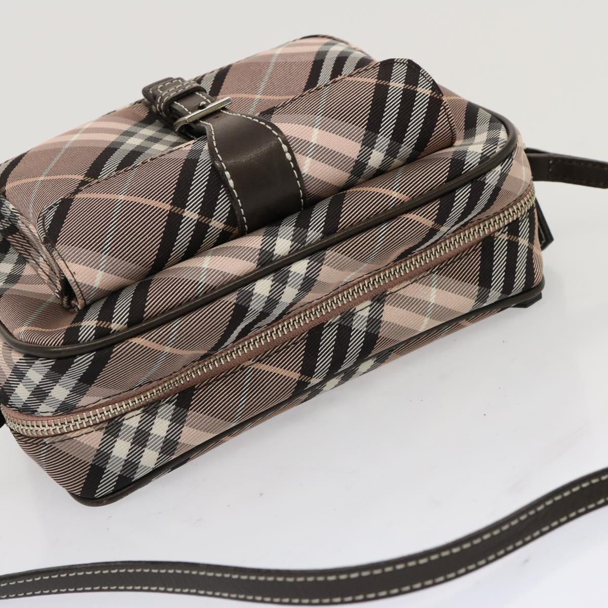 BURBERRY Nova Check Shoulder Bag