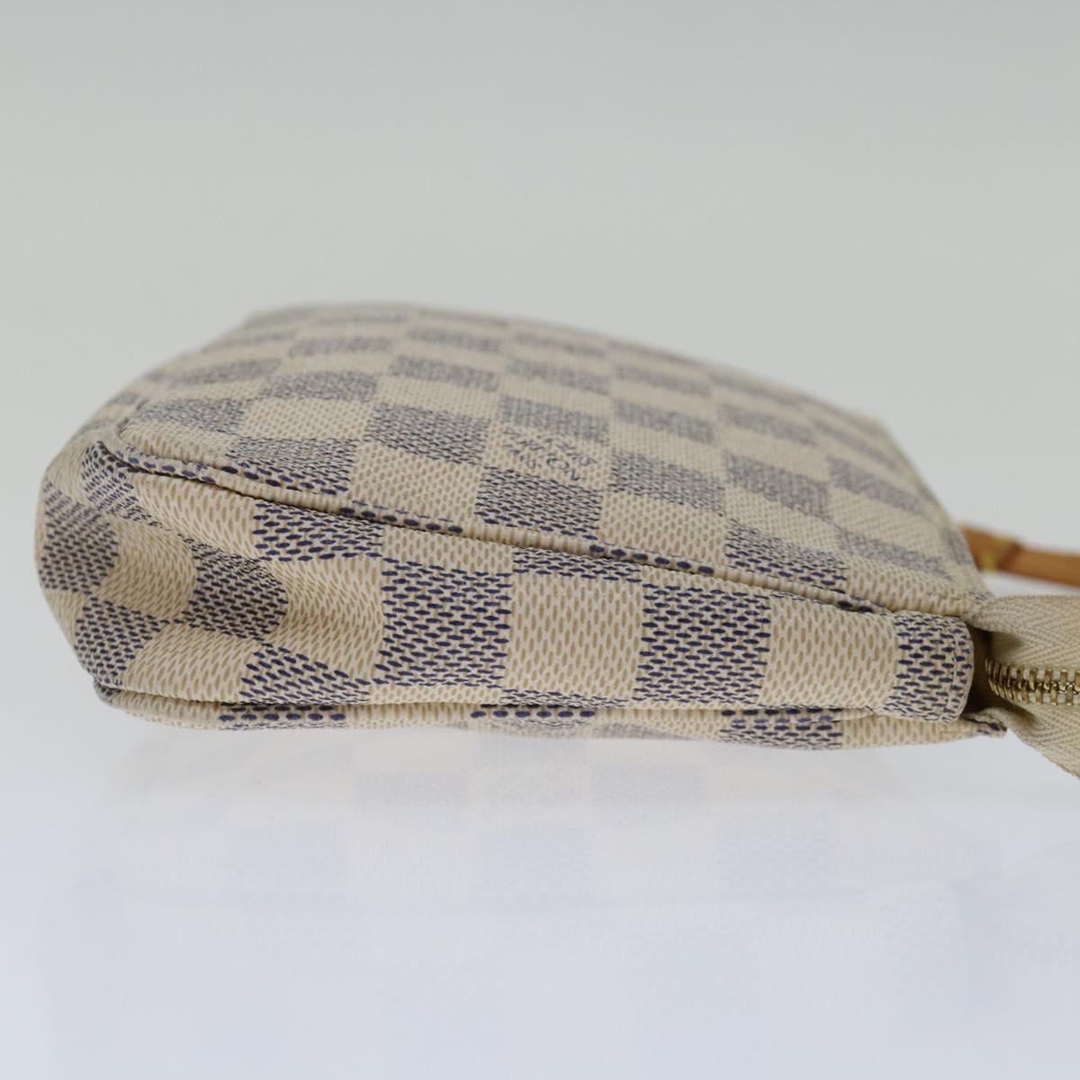 LOUIS VUITTON Pochette Accessoire Clutch Bag
