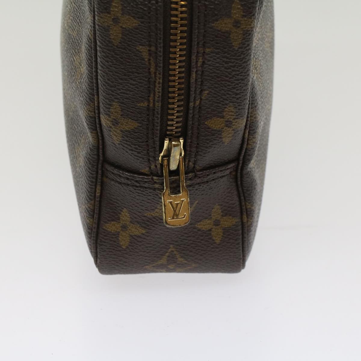 LOUIS VUITTON Trousse de Toilette Clutch Bag